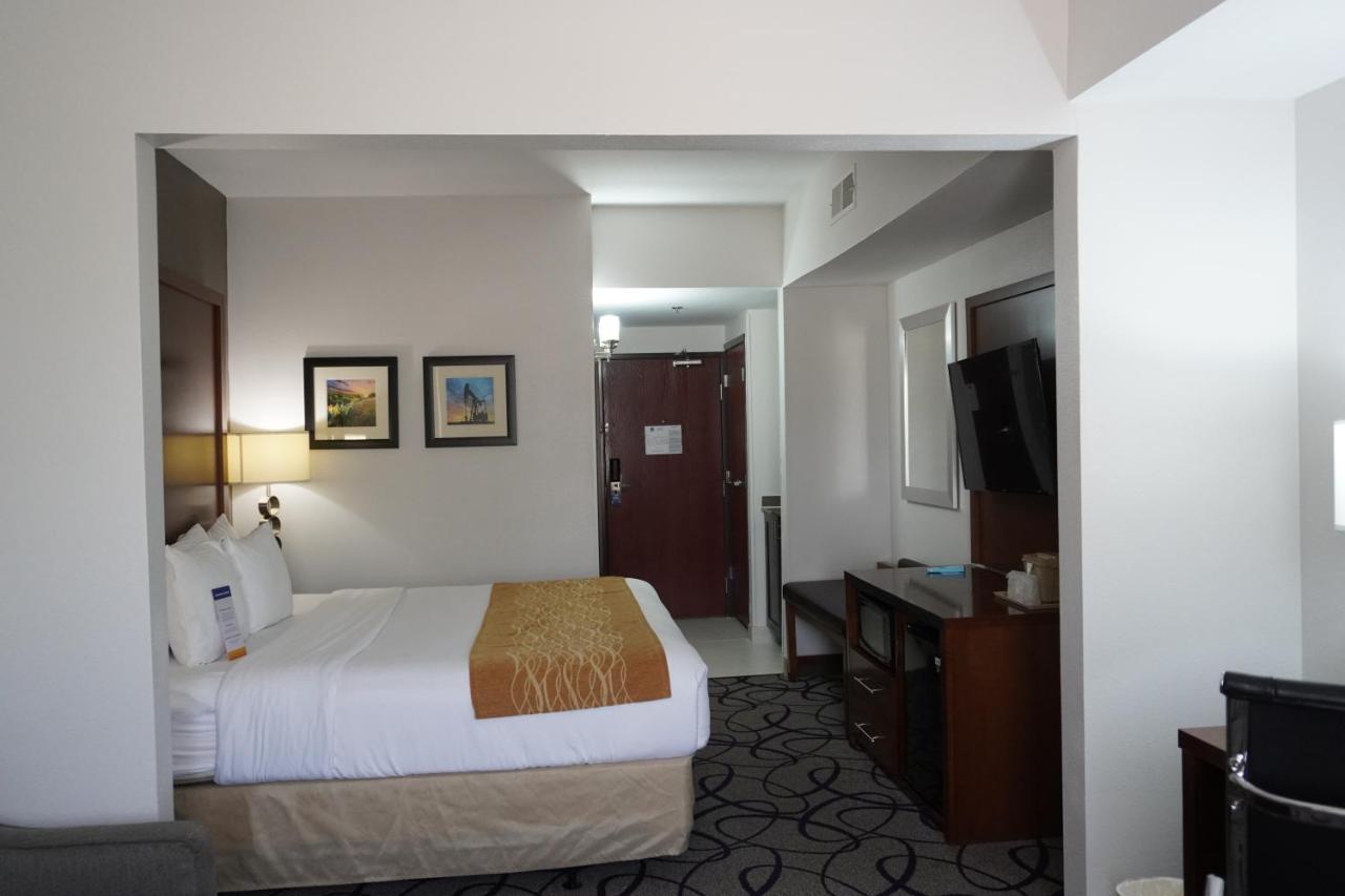 Comfort Inn & Suites Frisco Dış mekan fotoğraf